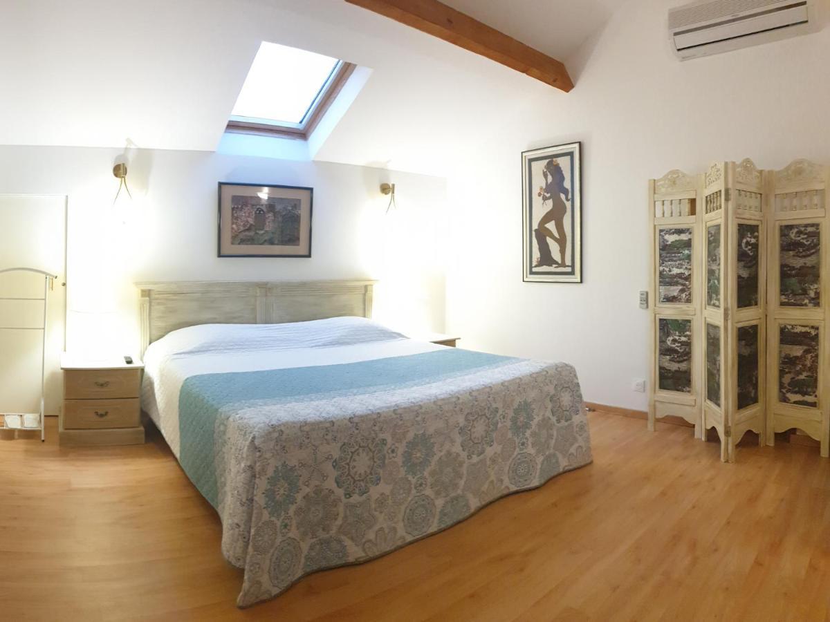 Suite Independante De 66M2 Tout Confort Et Calme Villefranche-de-Rouergue Exterior photo